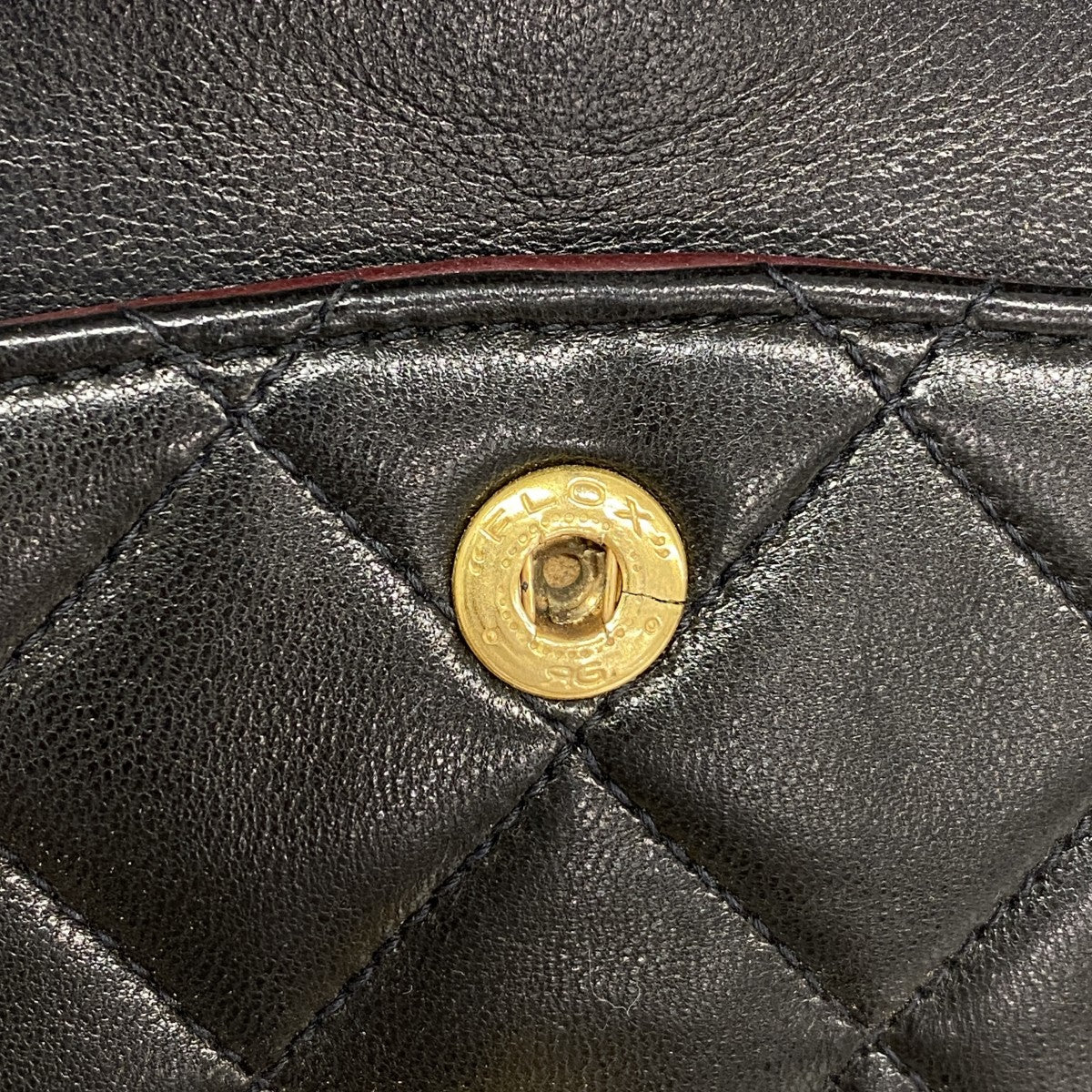 【6ga0027】シャネル ショルダーバッグ マトラッセ Wフラップ Wチェーン ラムスキン ブラック ゴールド金具【中古】レディース