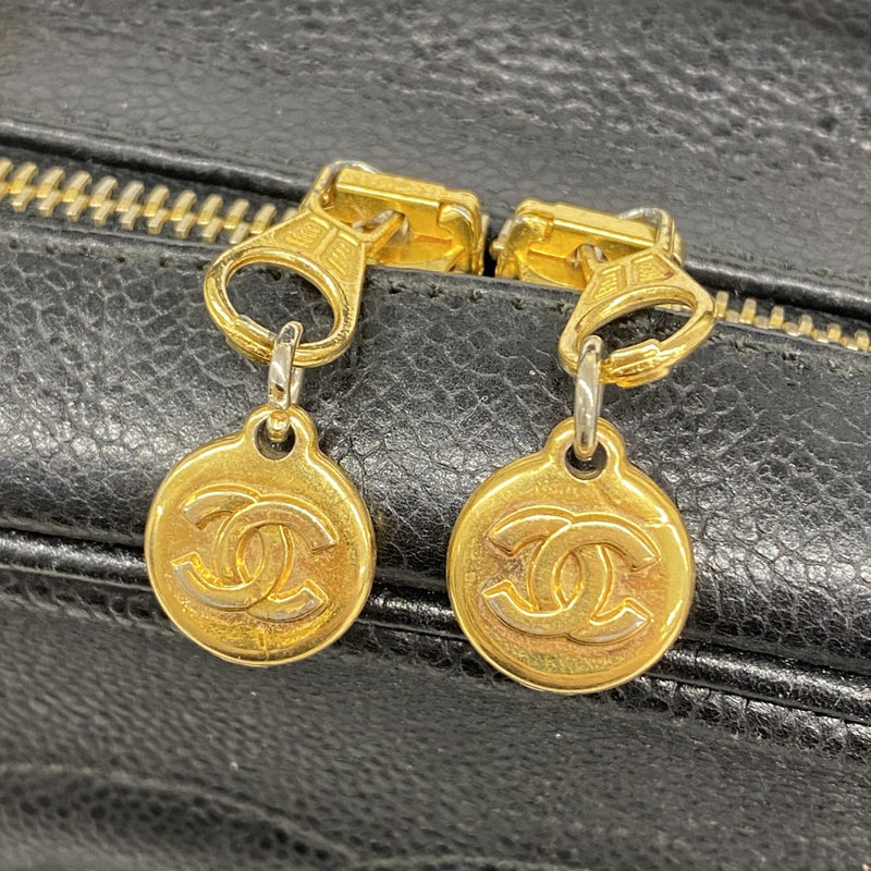 【6ga0059-k】シャネル バニティバッグ キャビアスキン ブラック ゴールド金具 2wayバッグ【中古】レディース