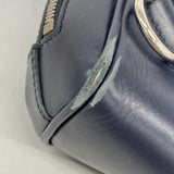 【6ga0065-k】グッチ ボディバッグ グッチシマ 450970 レザー ネイビー シルバー金具【中古】メンズ