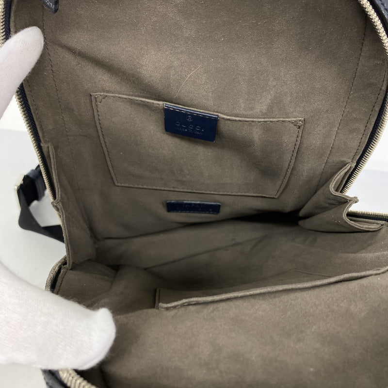 【6ga0065-k】グッチ ボディバッグ グッチシマ 450970 レザー ネイビー シルバー金具【中古】メンズ