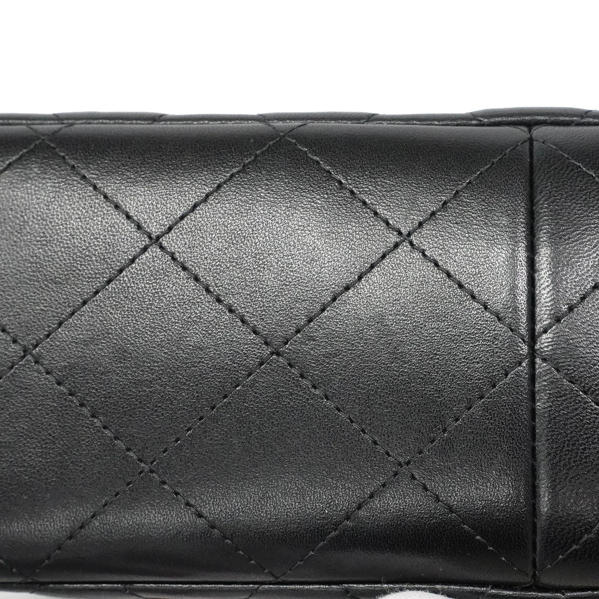 【6ga0142-h】シャネル ショルダーバッグ デカマトラッセ Wフラップ Wチェーン ラムスキン ブラック シルバー金具【中古】レディース