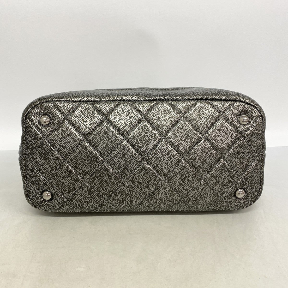 【6ga0151-k】シャネル チェーントート マトラッセ キャビアスキン グレー シルバー金具【中古】レディース