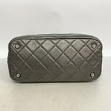 【6ga0151-k】シャネル チェーントート マトラッセ キャビアスキン グレー シルバー金具【中古】レディース