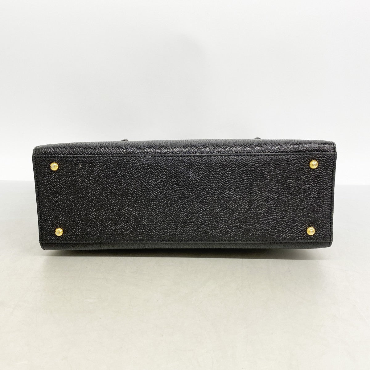 【6ga0152-k】シャネル トートバッグ キャビアスキン ブラック ゴールド金具【中古】レディース