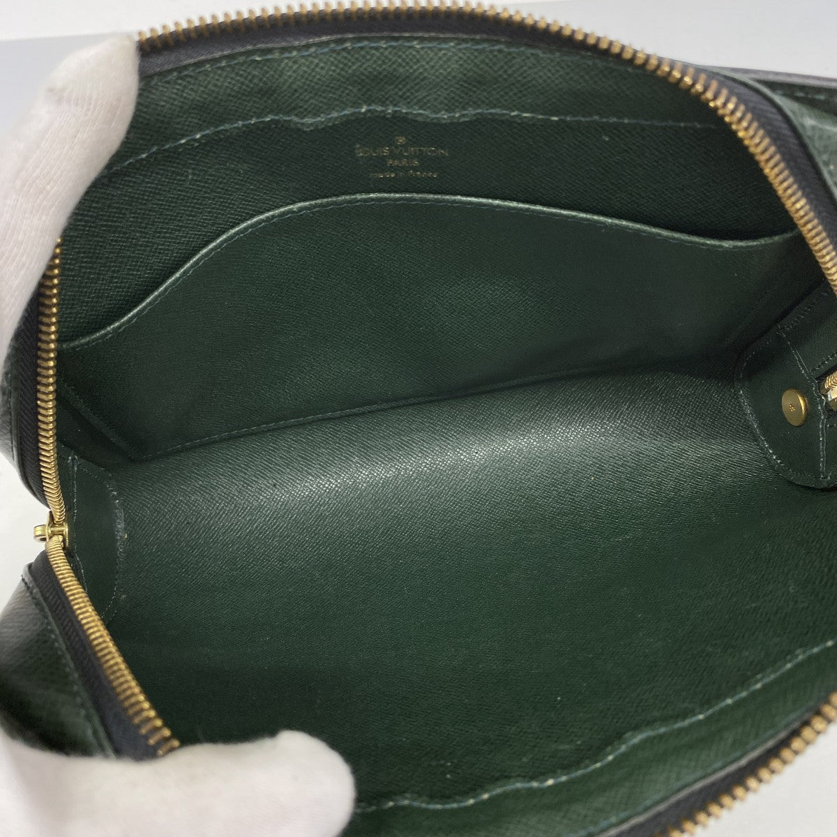 【6ga0168-k】ルイヴィトン クラッチバッグ タイガ バイカル M30184 エピセア【中古】メンズ