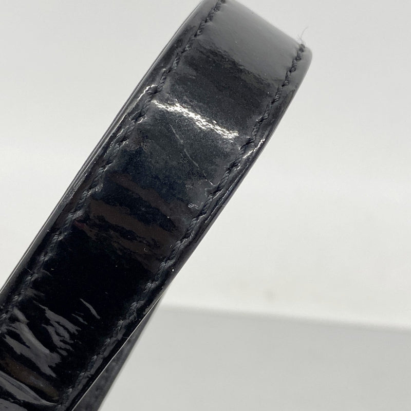 【6ga0191-k】シャネル ショルダーバッグ ボーイシャネル チェーンショルダー パテントレザー ブラック シルバー金具【中古】レディース