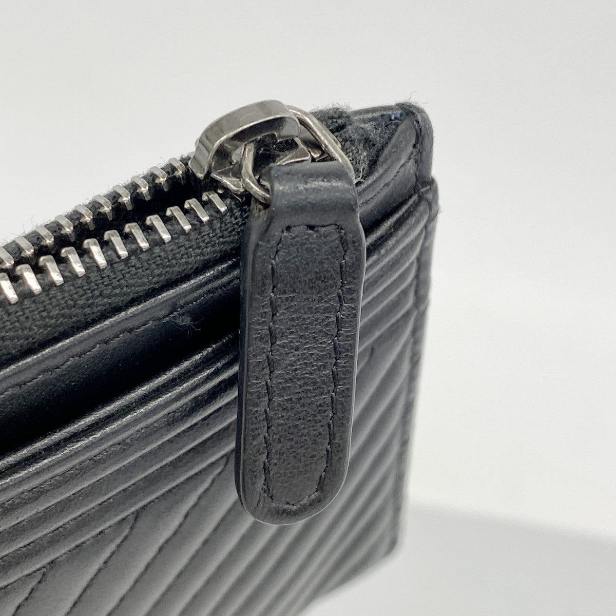 【6ga0193-k】シャネル 長財布 ボーイシャネル/Vステッチ ラムスキン ブラック シルバー金具【中古】レディース