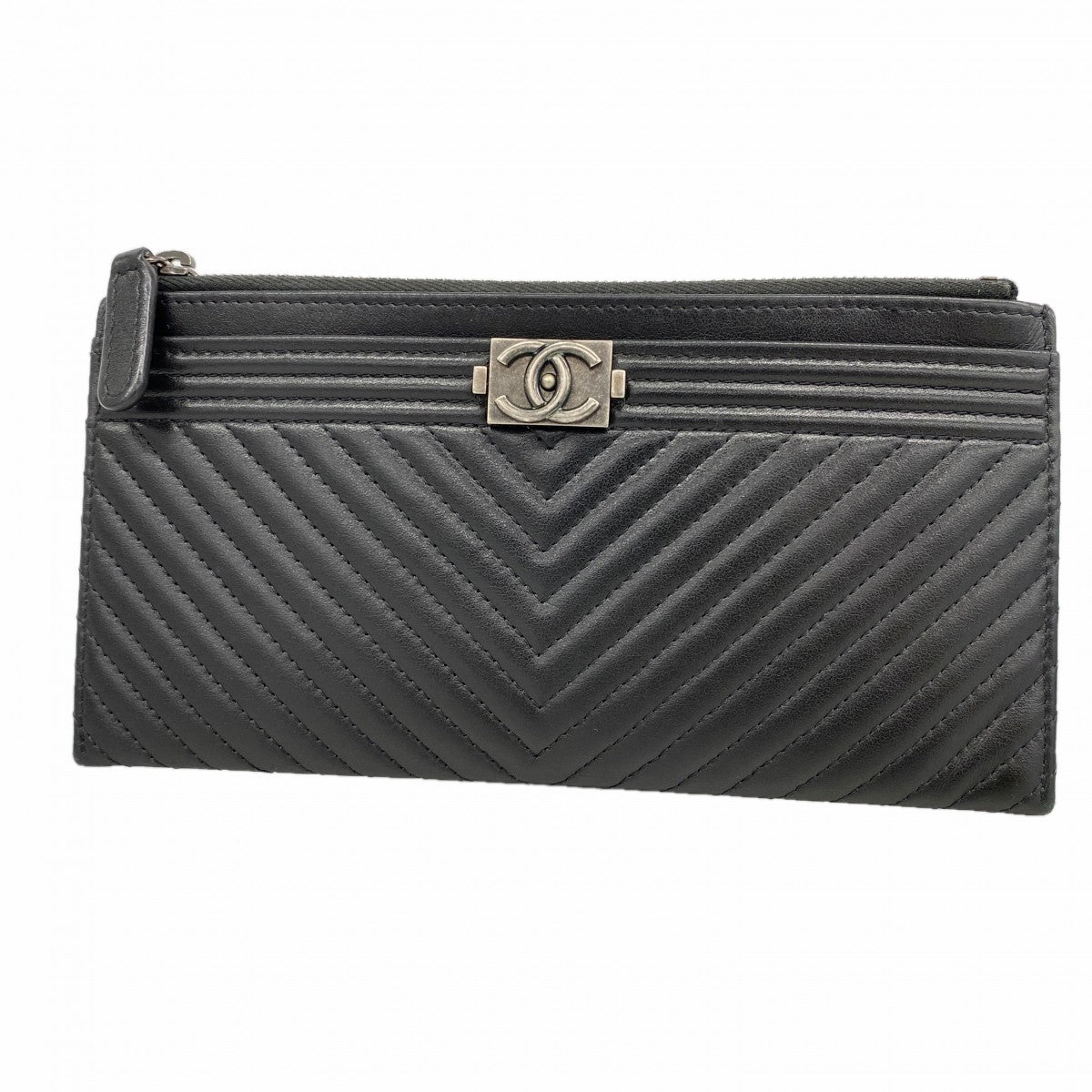 【6ga0193-k】シャネル 長財布 ボーイシャネル/Vステッチ ラムスキン ブラック シルバー金具【中古】レディース