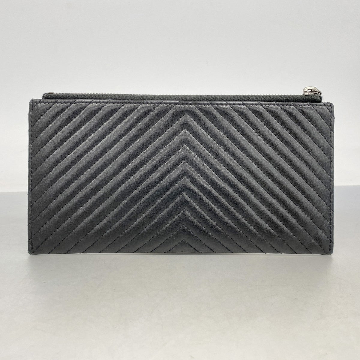 【6ga0193-k】シャネル 長財布 ボーイシャネル/Vステッチ ラムスキン ブラック シルバー金具【中古】レディース