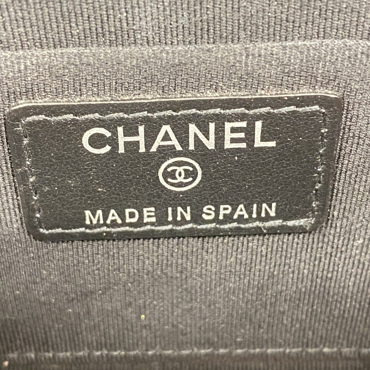 【6ga0193-k】シャネル 長財布 ボーイシャネル/Vステッチ ラムスキン ブラック シルバー金具【中古】レディース