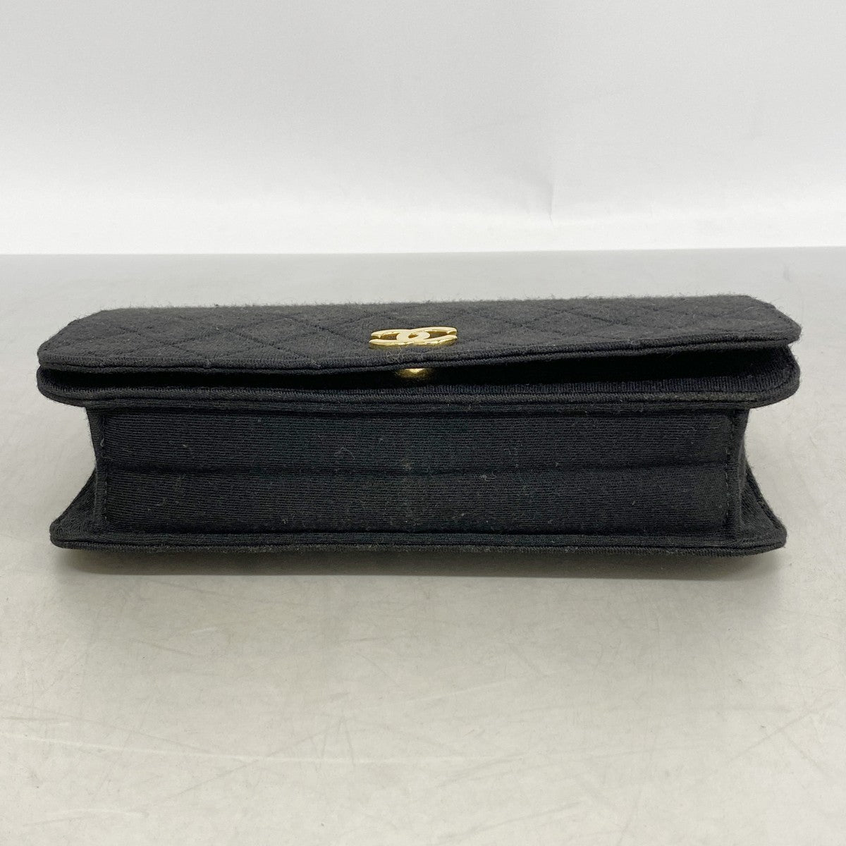 【6ga0262】シャネル ショルダーバッグ マトラッセ チェーンショルダー ジャージ ブラック ゴールド金具【中古】レディース