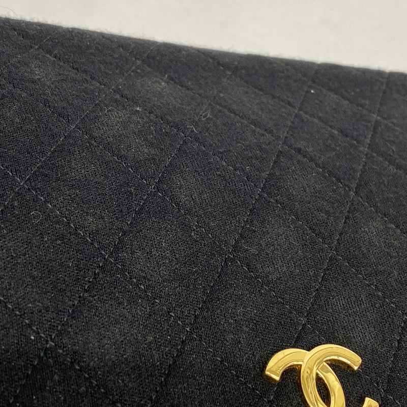 【6ga0262】シャネル ショルダーバッグ マトラッセ チェーンショルダー ジャージ ブラック ゴールド金具【中古】レディース