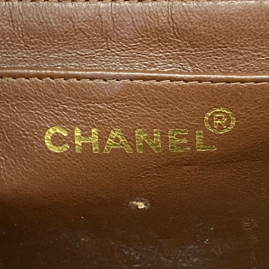 【6ga0271】シャネル ショルダーバッグ Vステッチ Wチェーン キャビアスキン ブラウン ゴールド金具【中古】レディース