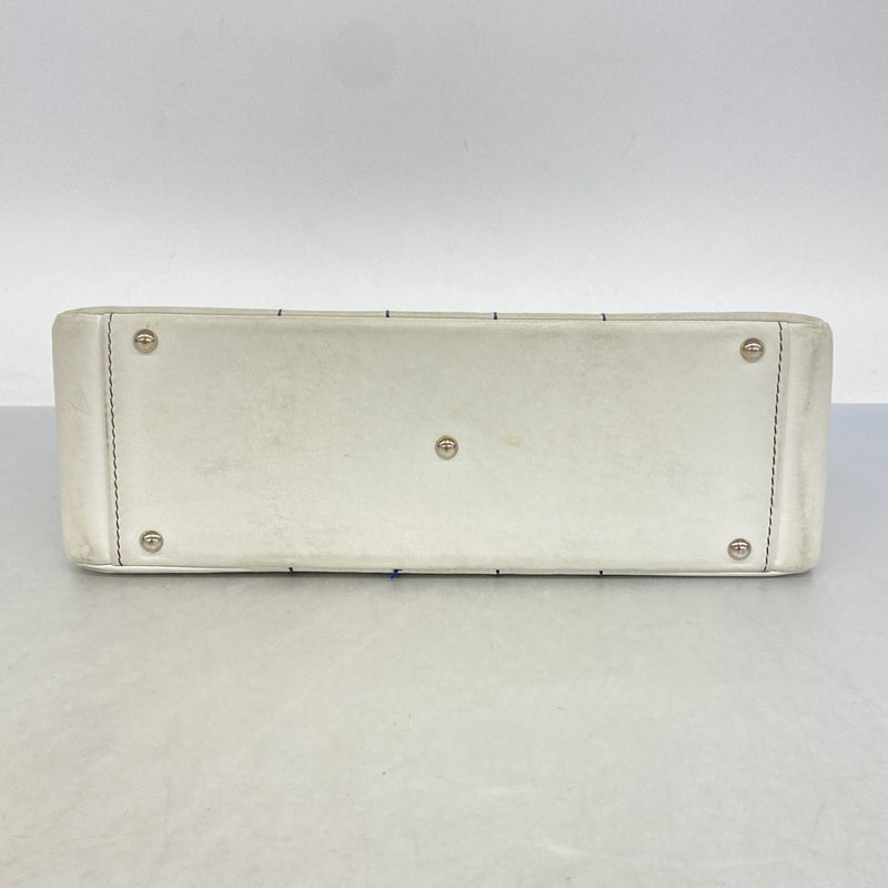 【6ga0334-k】シャネル チェーントート ワイルドステッチ チョコバー レザー ホワイト シルバー金具【中古】レディース
