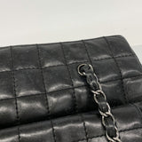 【6ga0335-k】シャネル チェーントート 2.55/チョコバー ラムスキン ブラック シルバー金具【中古】レディース