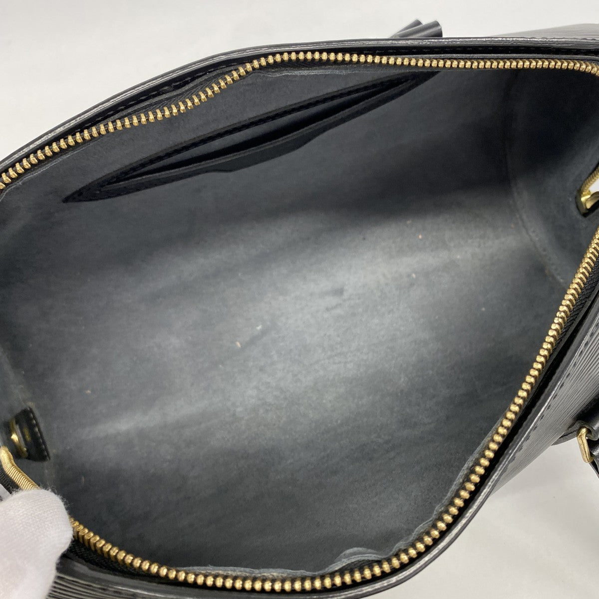 【6ga0346-k】ルイヴィトン ハンドバッグ エピ スフロ M52222 ノワール【中古】レディース