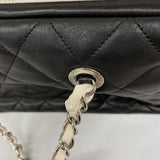 【6ga0353-k】シャネル チェーントート マトラッセ ラムスキン ブラック シルバー金具【中古】レディース
