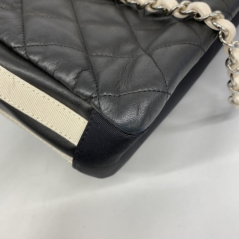 【6ga0353-k】シャネル チェーントート マトラッセ ラムスキン ブラック シルバー金具【中古】レディース