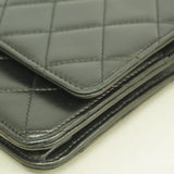 【6ga0362-k】シャネル ショルダーウォレット マトラッセ チェーンショルダー ラムスキン ブラック シルバー金具【中古】レディース