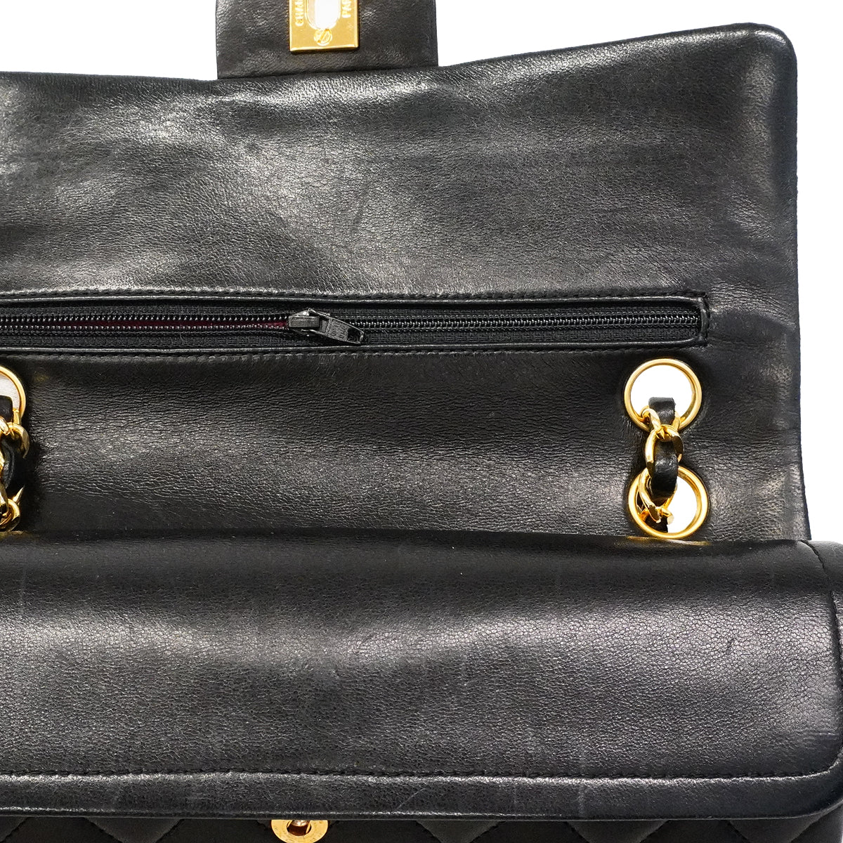 【6ga0379】シャネル ショルダーバッグ マトラッセ Wフラップ Wチェーン ラムスキン ブラック ゴールド金具【中古】レディース