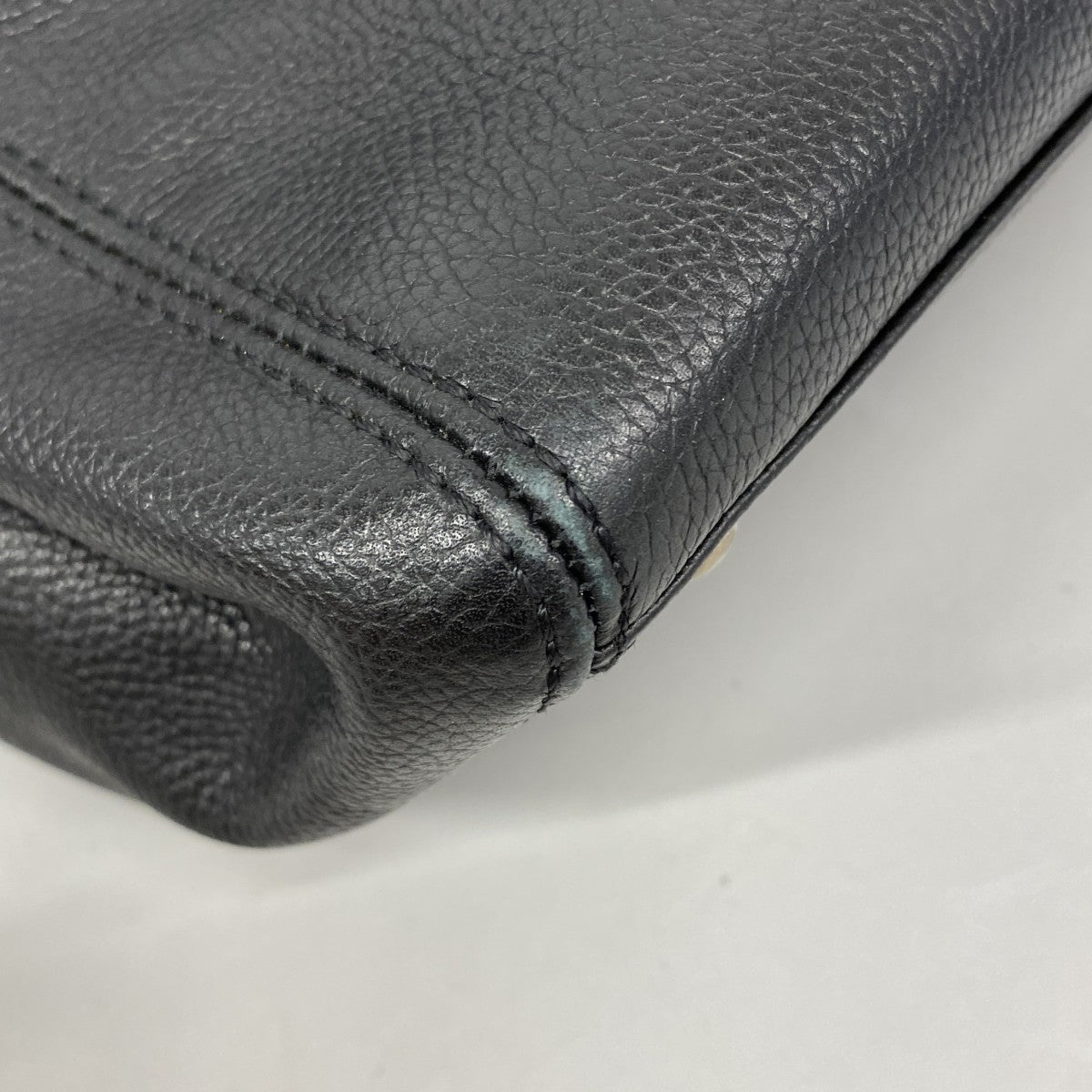 【6ga0387】シャネル トートバッグ エグゼクティブ レザー ブラック シルバー金具【中古】レディース
