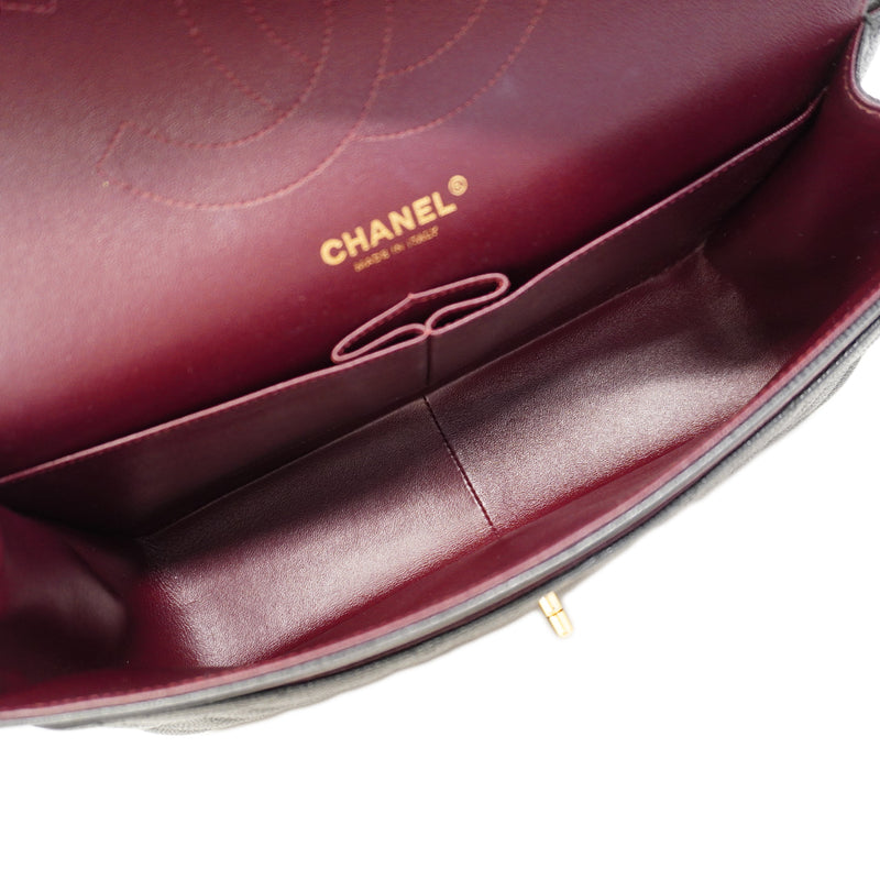 【6ga0395】シャネル ショルダーバッグ デカマトラッセ Wフラップ Wチェーン キャビアスキン ブラック ゴールド金具【中古】レディース