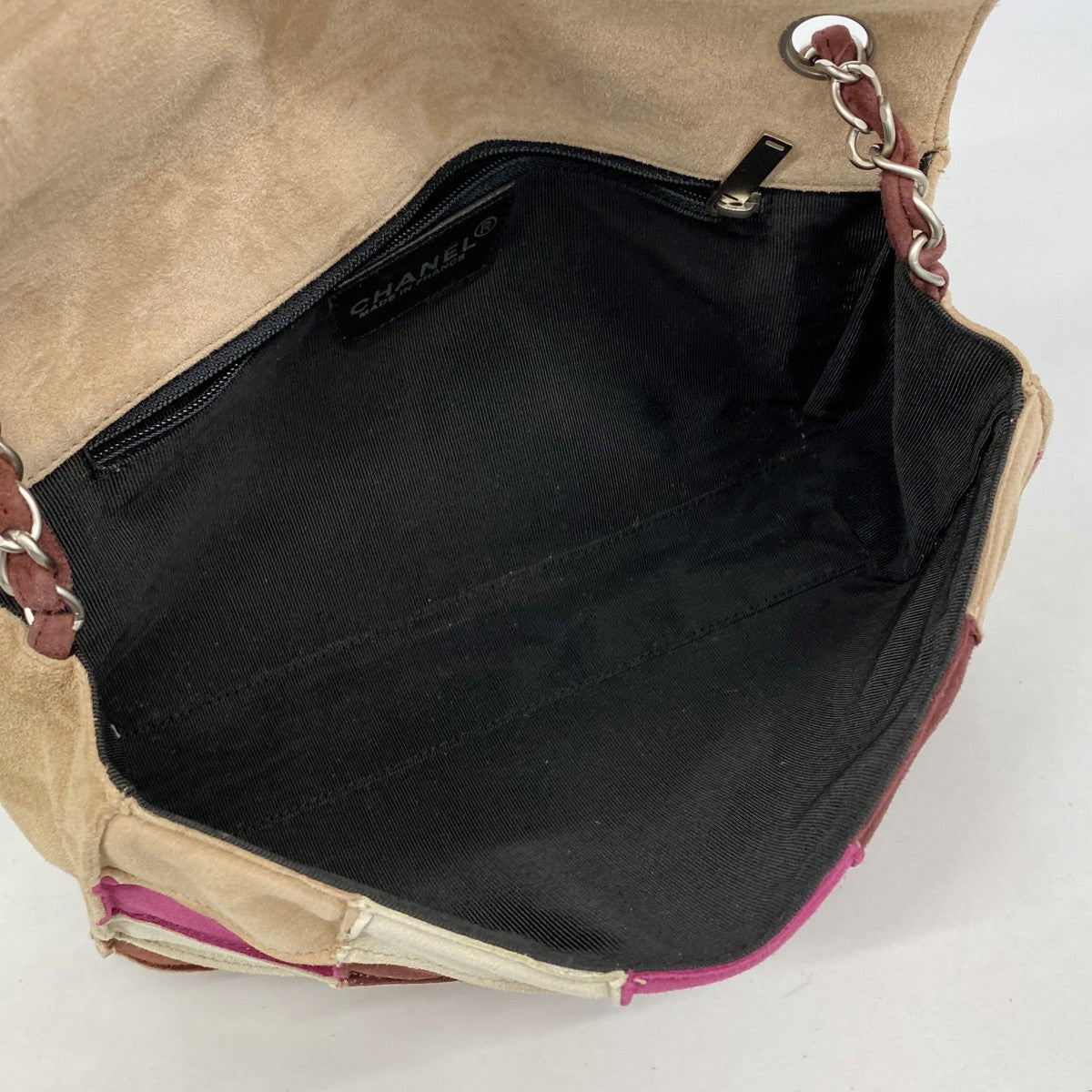 【6ga0444-h】シャネル ショルダーバッグ 2.55 チェーンショルダー スウェード マルチカラー シルバー金具【中古】レディース
