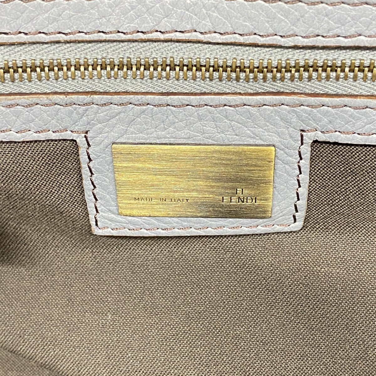 【6ga0585】フェンディ ショルダーバッグ レザー グレー ゴールド金具【中古】レディース