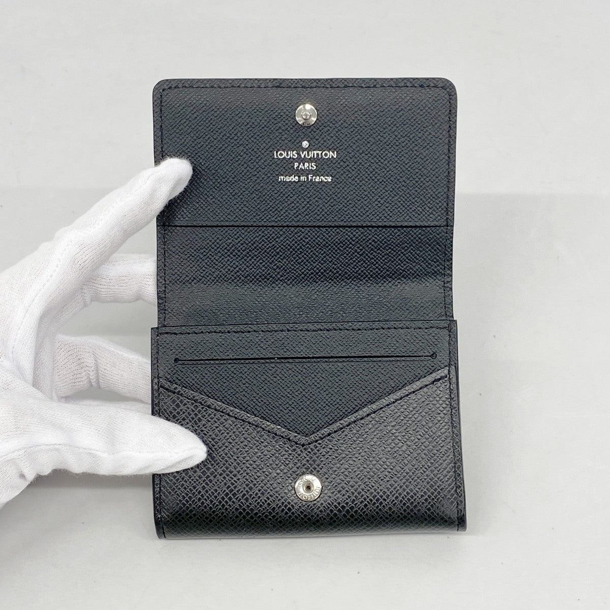 【6ga0597-k】ルイヴィトン カードケース タイガ アンヴェロップカルトドゥヴィジットNM M64595 ブラック【中古】メンズ