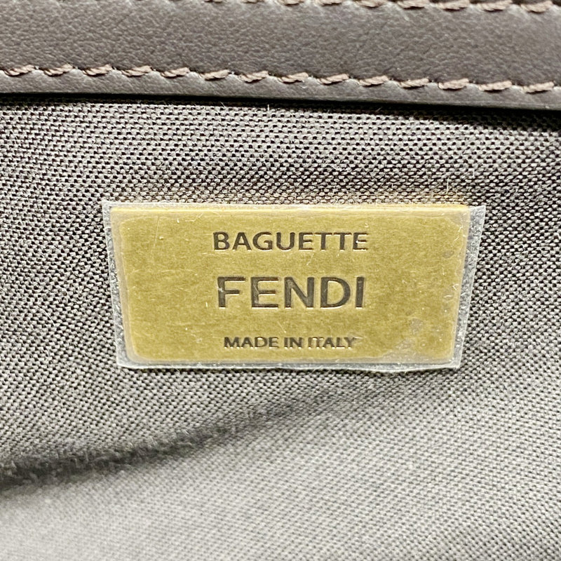 【6ga0599】フェンディ ショルダーバッグ ズッカ ミディ ナイロンキャンバス ブラウン ゴールド金具【中古】レディース