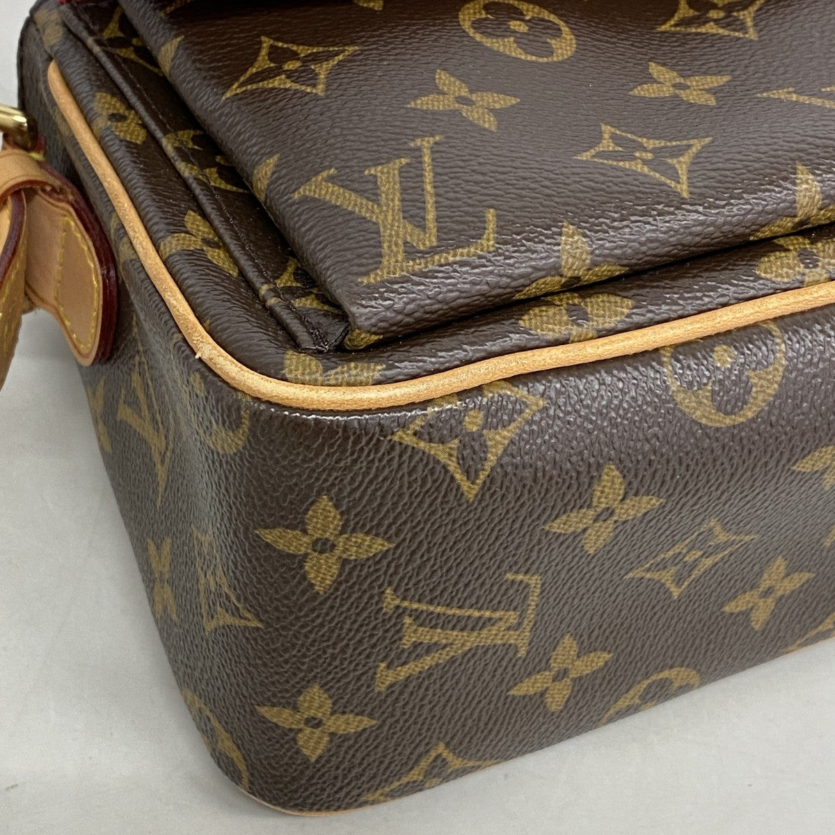 【6ga0622】ルイヴィトン ショルダーバッグ モノグラム ヴィバシテMM M51164 ブラウン【中古】レディース