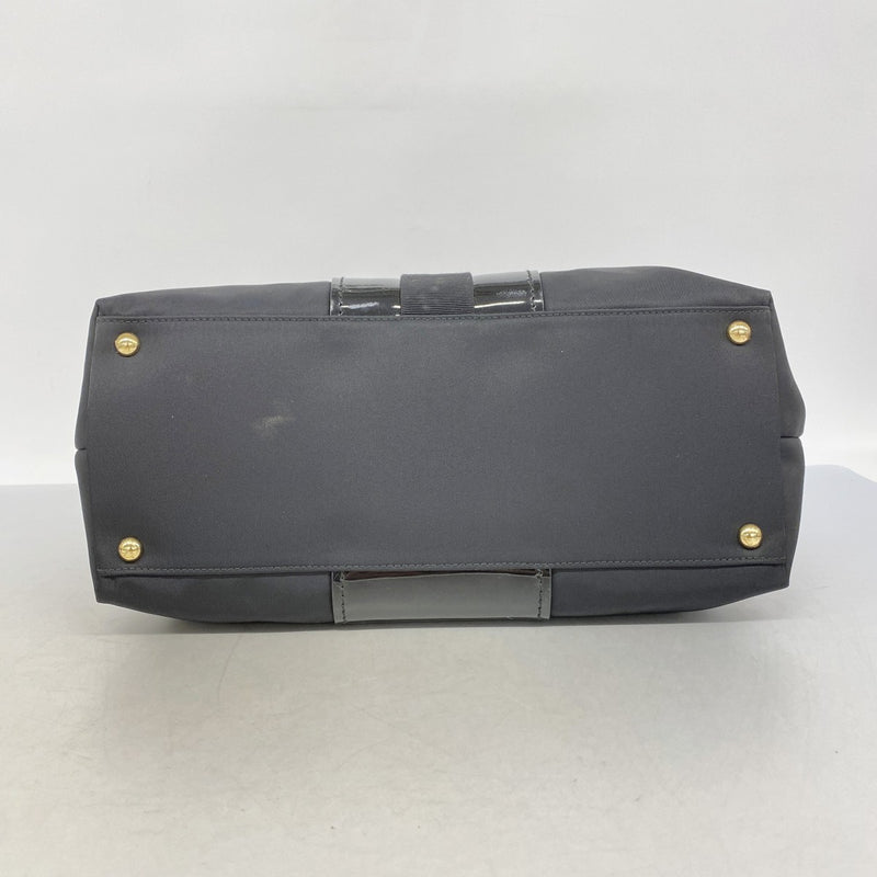 【6ga0697】サルヴァトーレフェラガモ トートバッグ ヴァラ エナメル ナイロン ブラック ゴールド金具【中古】レディース
