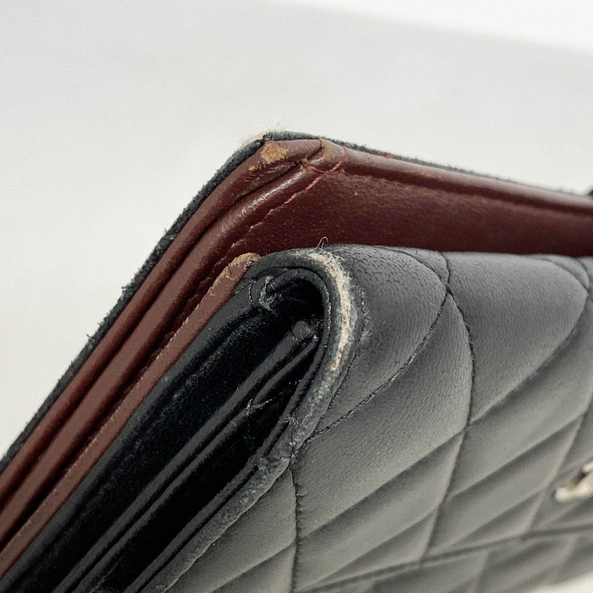 【6ga0770-k】シャネル 長財布 マトラッセ ラムスキン ブラック シルバー金具【中古】レディース