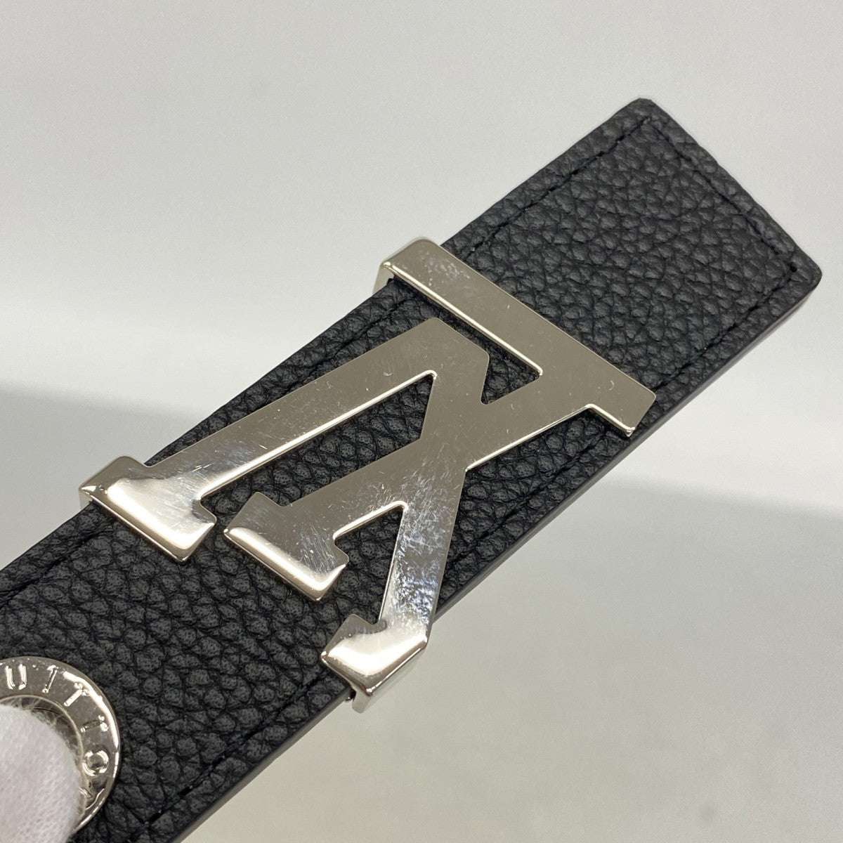 【6gb0843】ルイヴィトン キーホルダー・チャーム タイガ LVオブリーク M01473 アルドワーズ【中古】メンズ