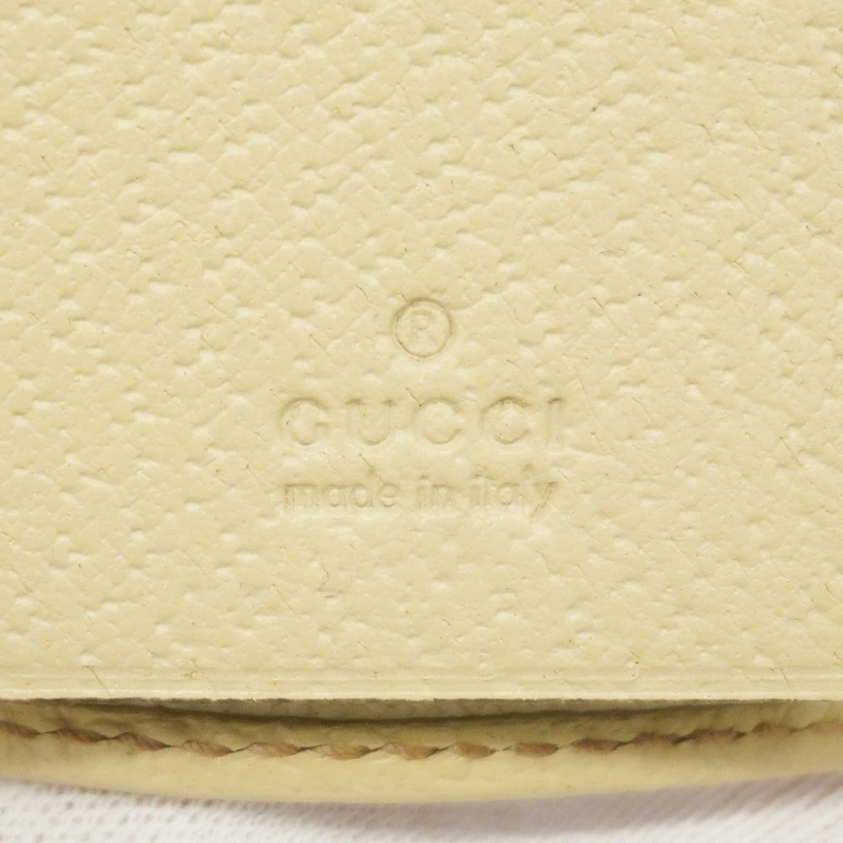 【6gb1100-k】グッチ キーケース GGキャンバス 127048 キャンバス ベージュ シャンパンゴールド金具【中古】メンズ レディース ユニセックス