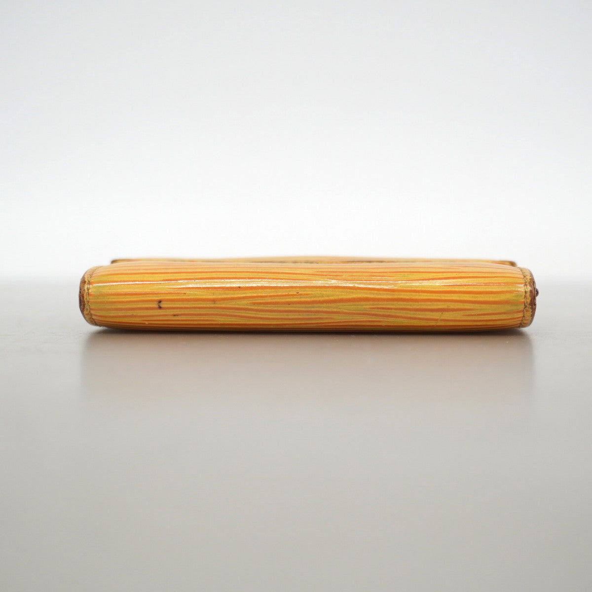 【6gb1114-k】ルイヴィトン コインケース エピ ポルトモネサーンプル M63419 ジョーヌ【中古】レディース