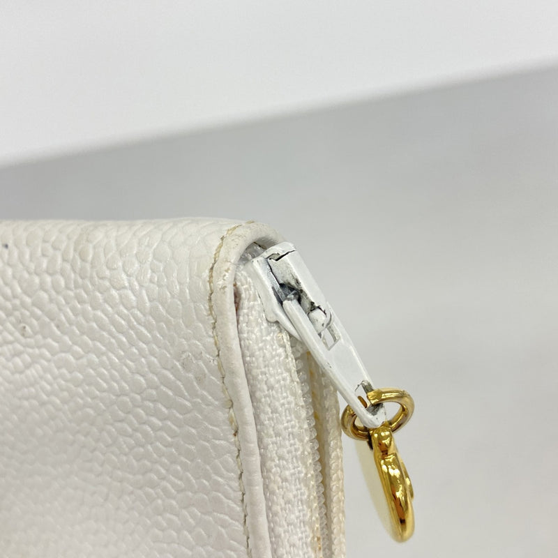 【6gb1178-k】シャネル コインケース キャビアスキン ホワイト ゴールド金具【中古】レディース