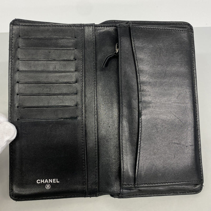 【6gb1255-k】シャネル 長財布 マトラッセ ラムスキン ブラック シルバー金具【中古】レディース
