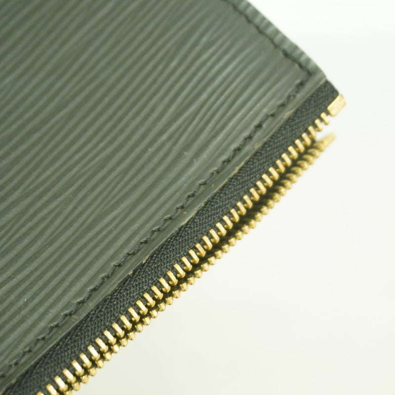 【6gb1380】ルイヴィトン ポーチ エピ ポシェットアクセソワール M52942 ノワール【中古】レディース