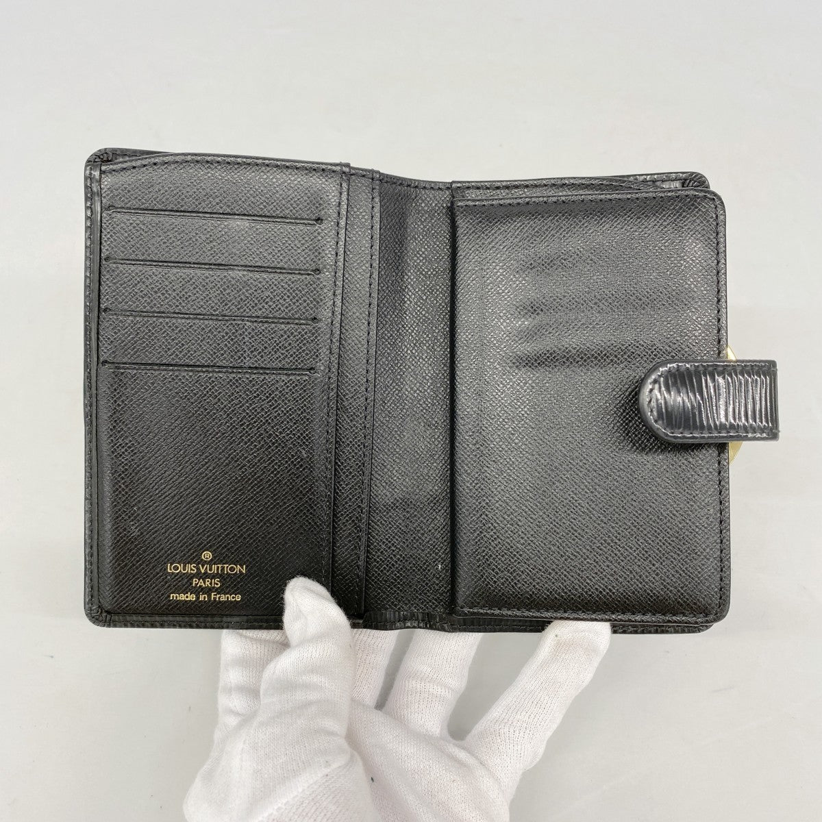 【6gb1542】ルイヴィトン 財布 エピ ポルトモネビエヴィエノワ M63242 ノワール【中古】レディース