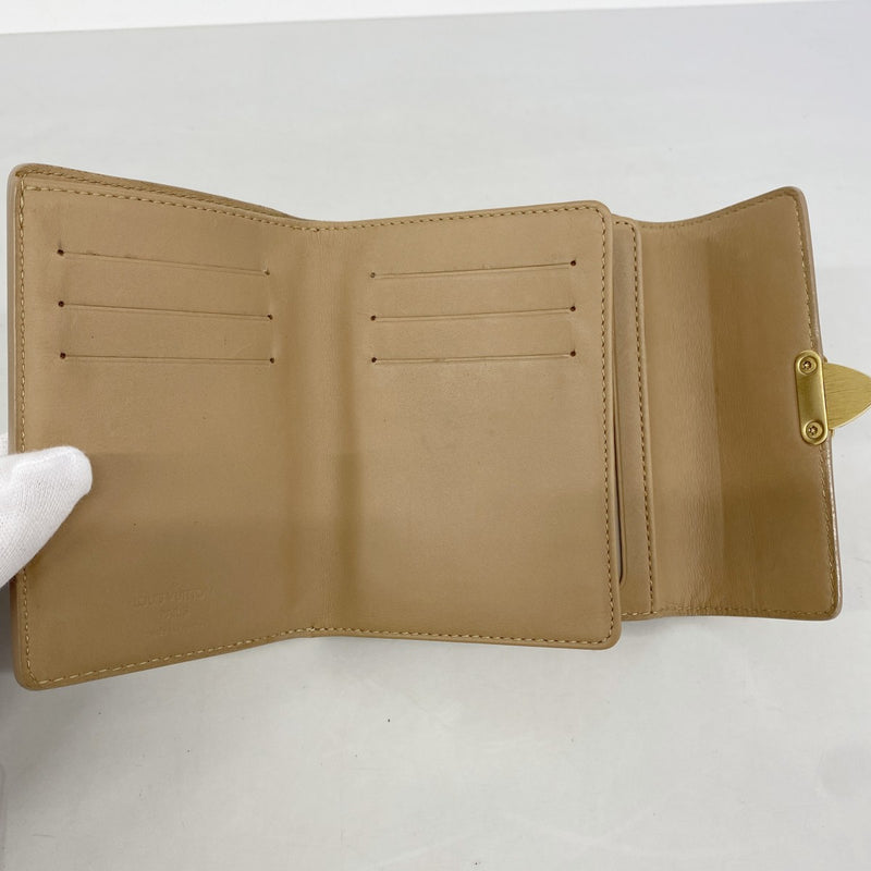 【6gb1637-k】ルイヴィトン 三つ折り財布 ヴェルニ ポルトフォイユコアラ M91421 ノワゼット【中古】レディース