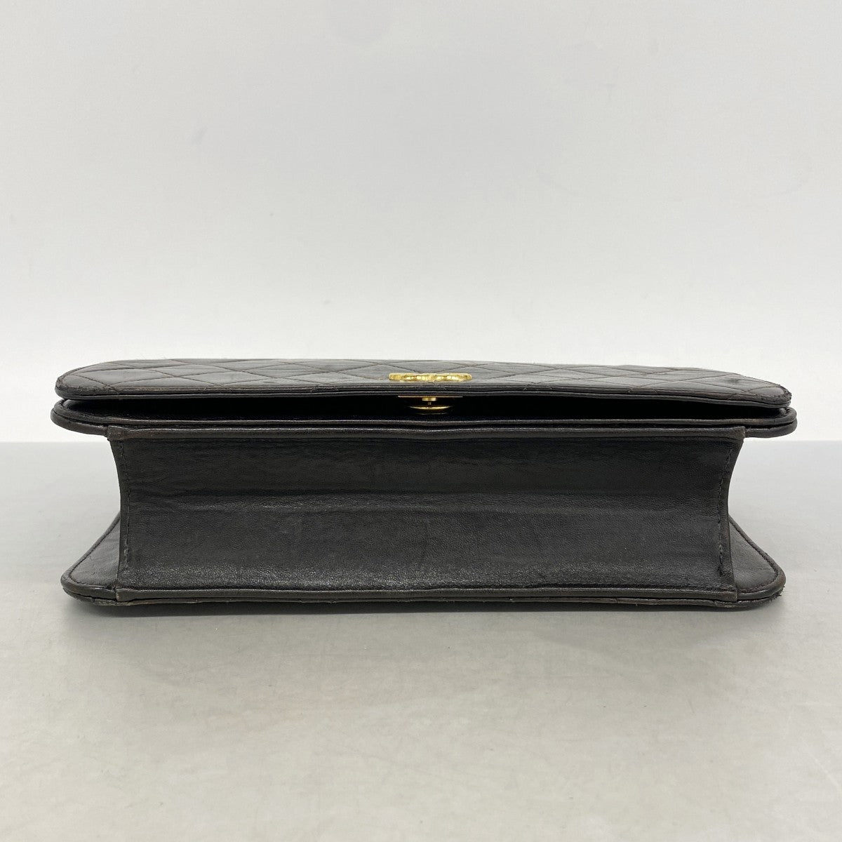 【6gb1758-k】シャネル ショルダーバッグ マトラッセ チェーンショルダー ラムスキン ブラック ゴールド金具【中古】レディース