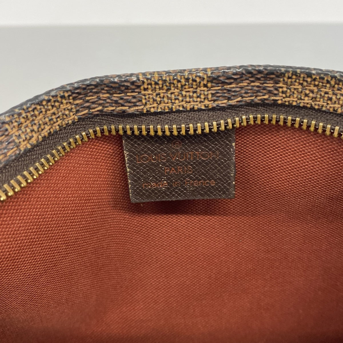 【6gb1838-k】ルイヴィトン ポーチ ダミエ トゥルースメイクアップ N51982 エベヌ【中古】レディース