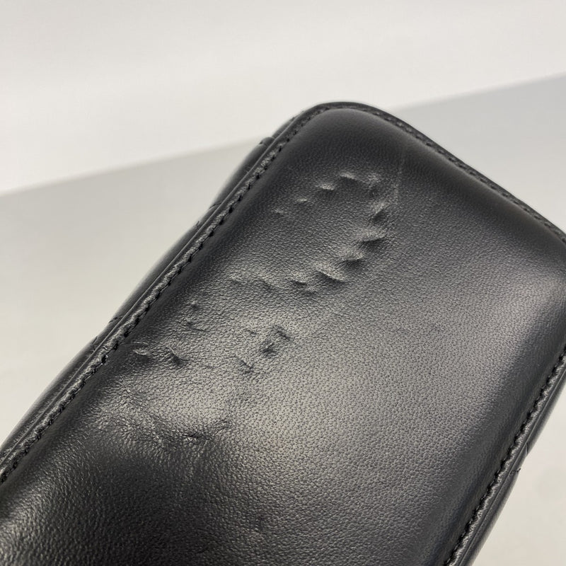 【6gb1848-k】シャネル ショルダーバッグ マトラッセ チェーンショルダー ラムスキン ブラック ゴールド金具【中古】レディース