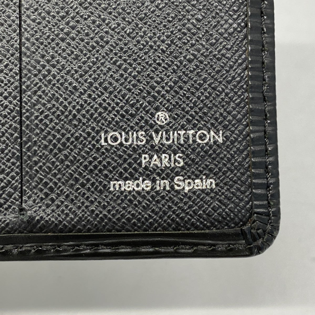 【6gb1909】ルイヴィトン 札入れ エピ ポルトビエ6カルトクレディ M63312 ノワール【中古】メンズ