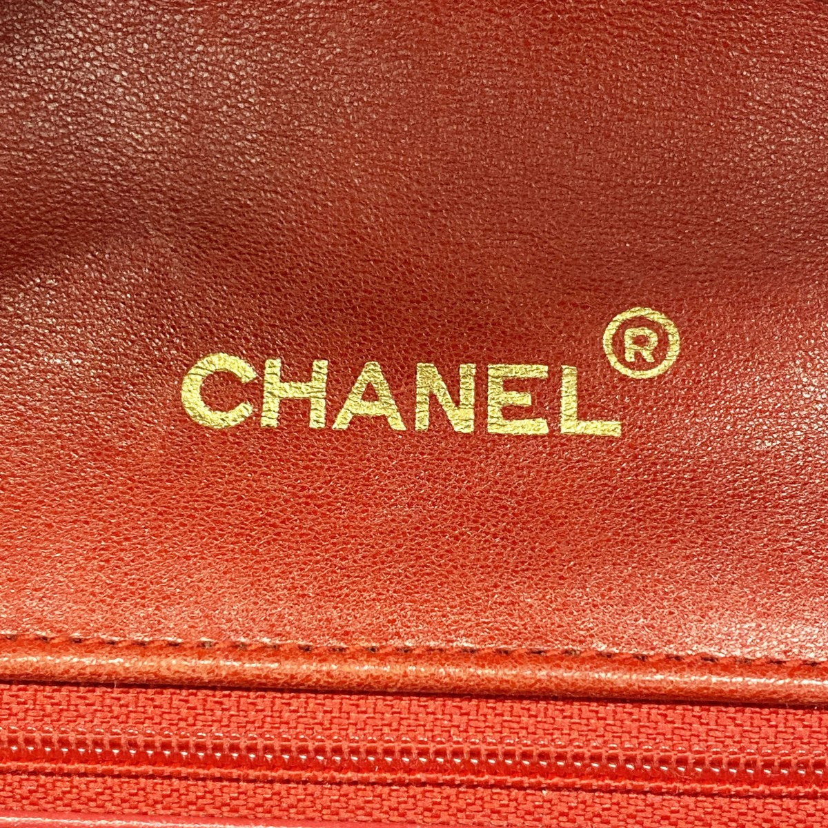 【6gb1918】シャネル ショルダーバッグ マトラッセ Wチェーン ラムスキン レッド ゴールド金具【中古】レディース