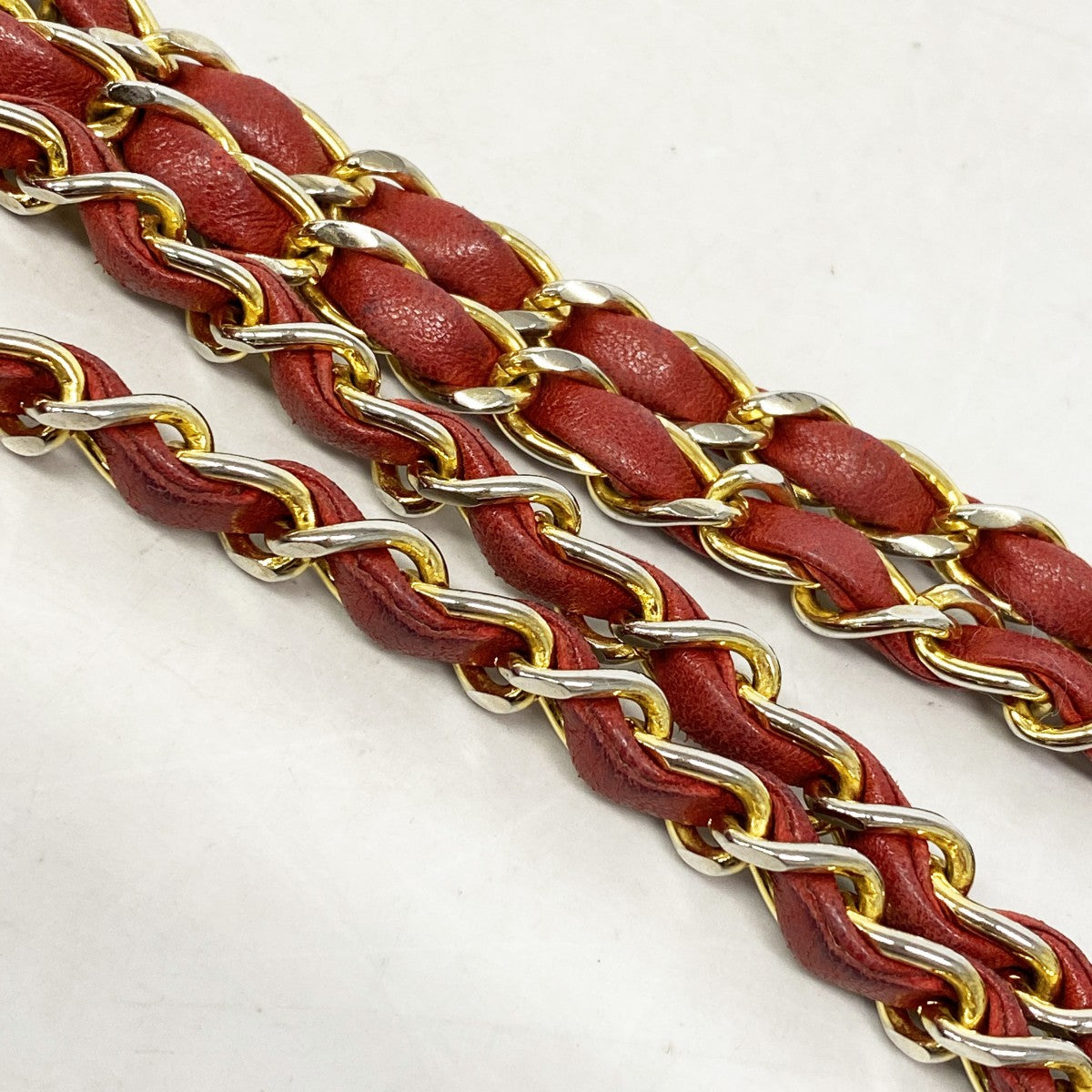 【6gb1918】シャネル ショルダーバッグ マトラッセ Wチェーン ラムスキン レッド ゴールド金具【中古】レディース