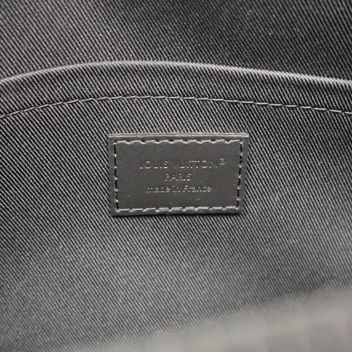【6gb2158】ルイヴィトン ハンドバッグ モノグラム・トリヨン Sロックメッセンジャー M58489 ブラック 2wayバッグ【中古】メンズ