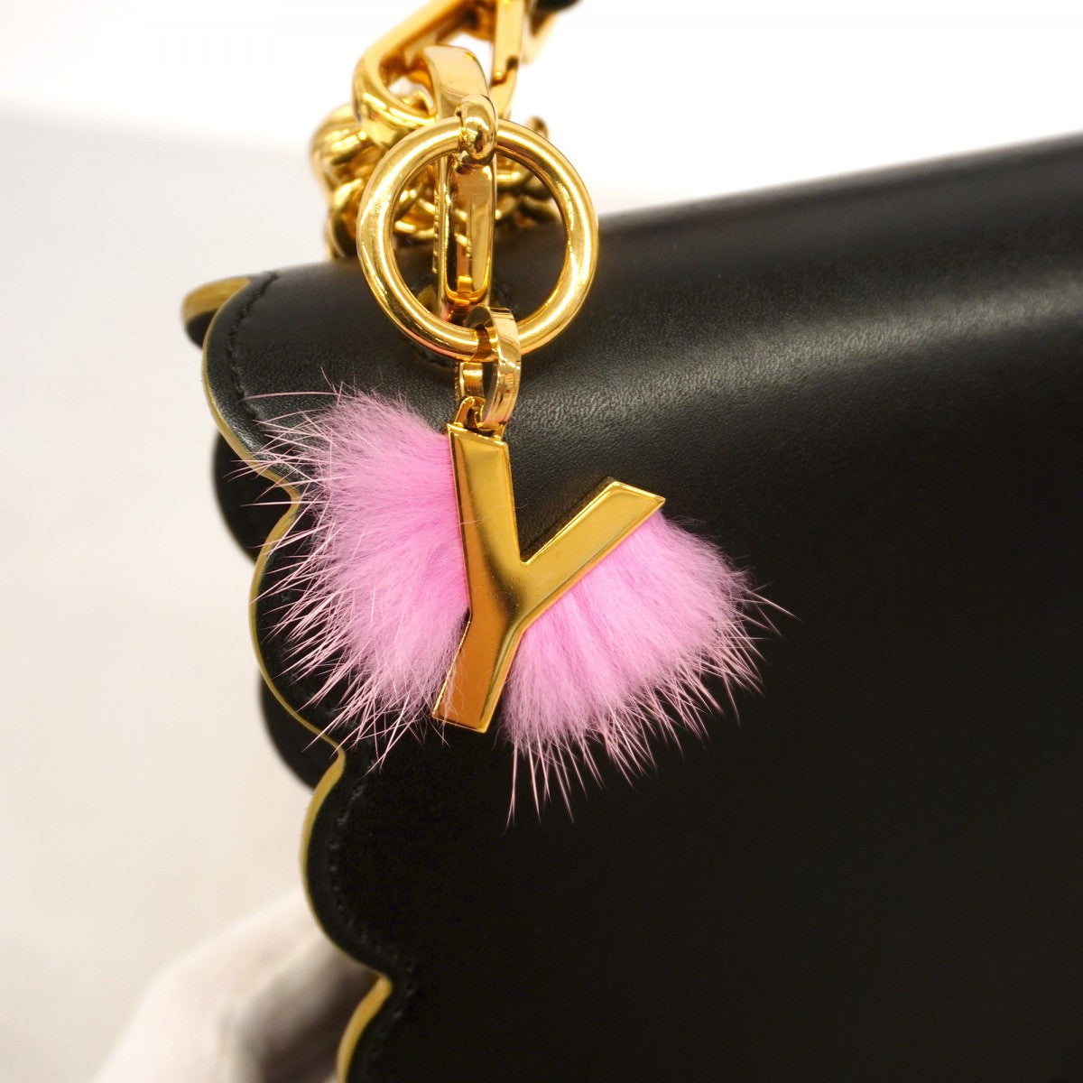【6gb2303】フェンディ ショルダーバッグ キャナイ レザー ブラック ゴールド/シルバー金具【中古】レディース