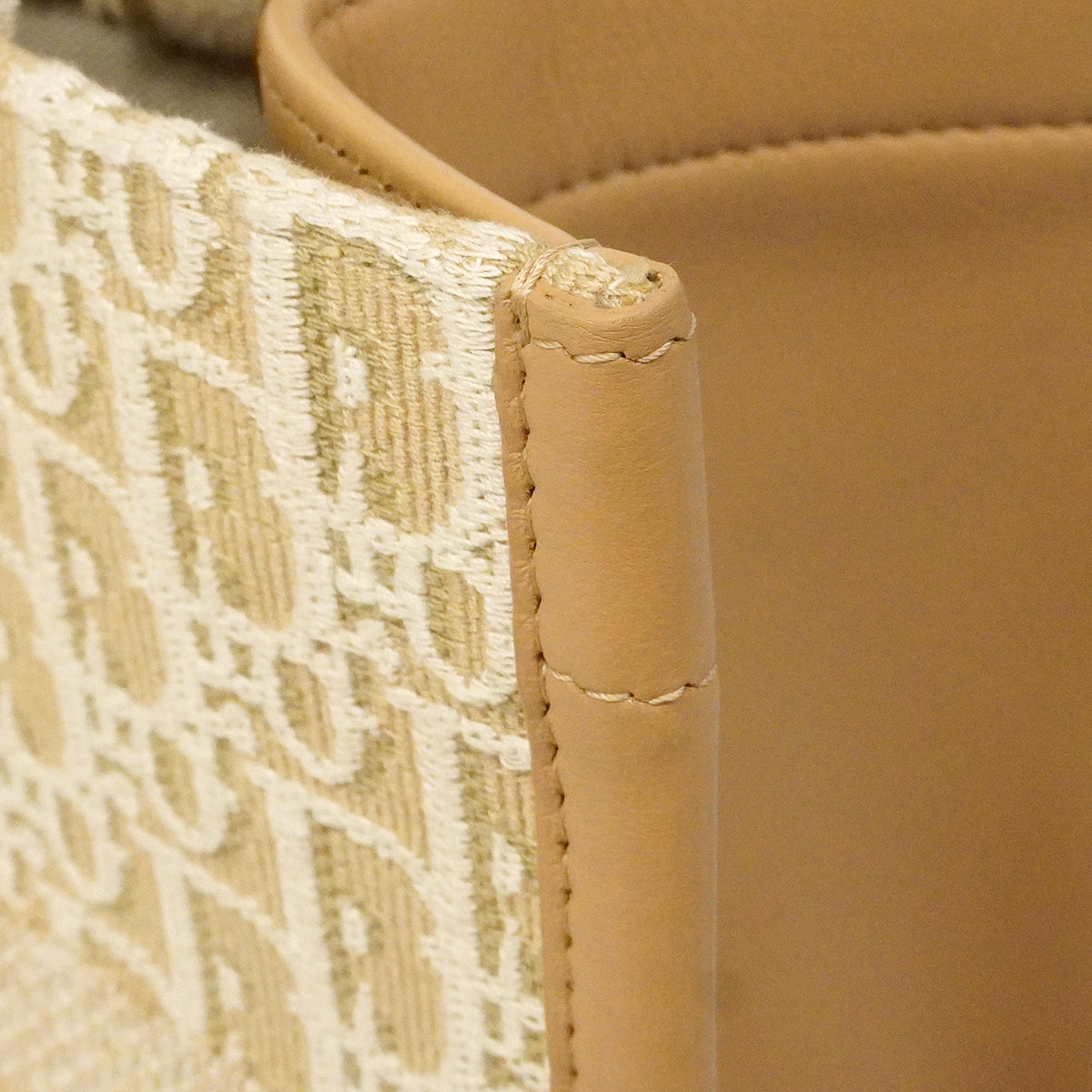 【6gc2396】クリスチャンディオール トートバッグ オブリーク ブックトート キャンバス レザー ベージュ ゴールド金具 2wayバッグ【中古】レディース